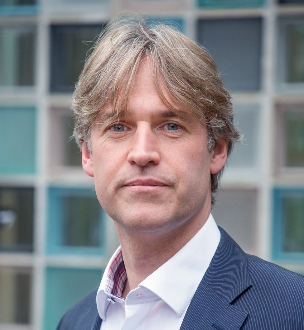975×1060-marcel-broersma